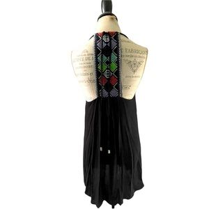 LOVESTITCH Embroidered back dress